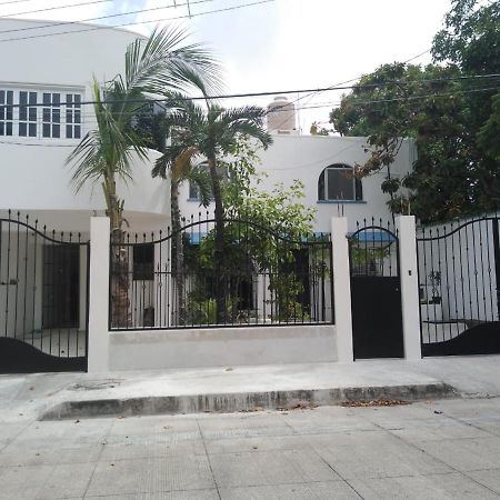 Thelmar Rooms Cancun Bagian luar foto